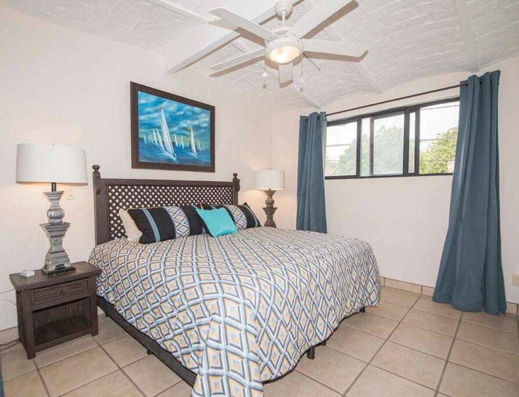 Enjoy Ac In The Queen'S Suite At Inn Ajijic Exteriör bild