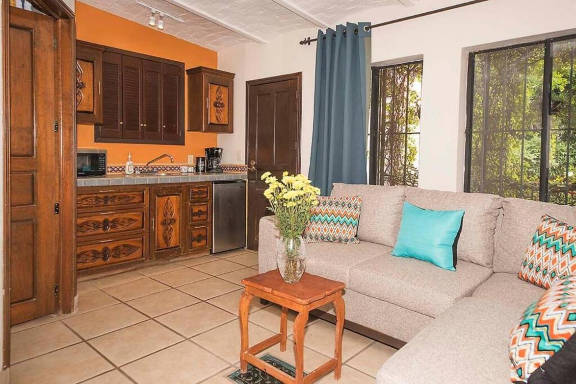 Enjoy Ac In The Queen'S Suite At Inn Ajijic Exteriör bild